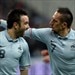 França vence e lidera